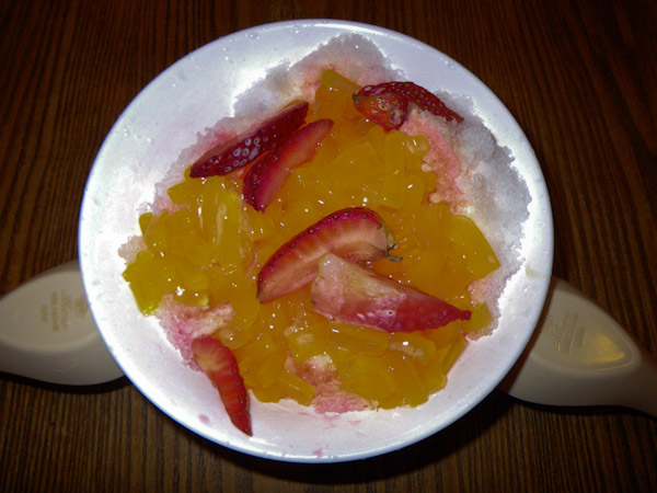 imgp0064 Mango and strawberry dessert- yum!
